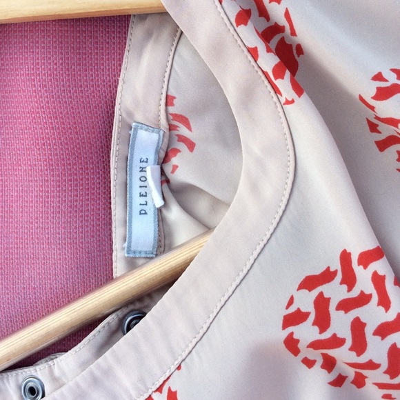 DONATED.      Darling Pleione Silky Shirt - Picture 6 of 7